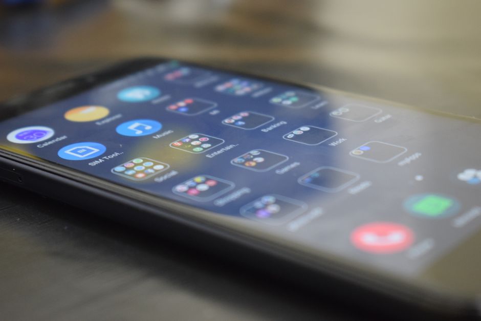 sports betting app phone
